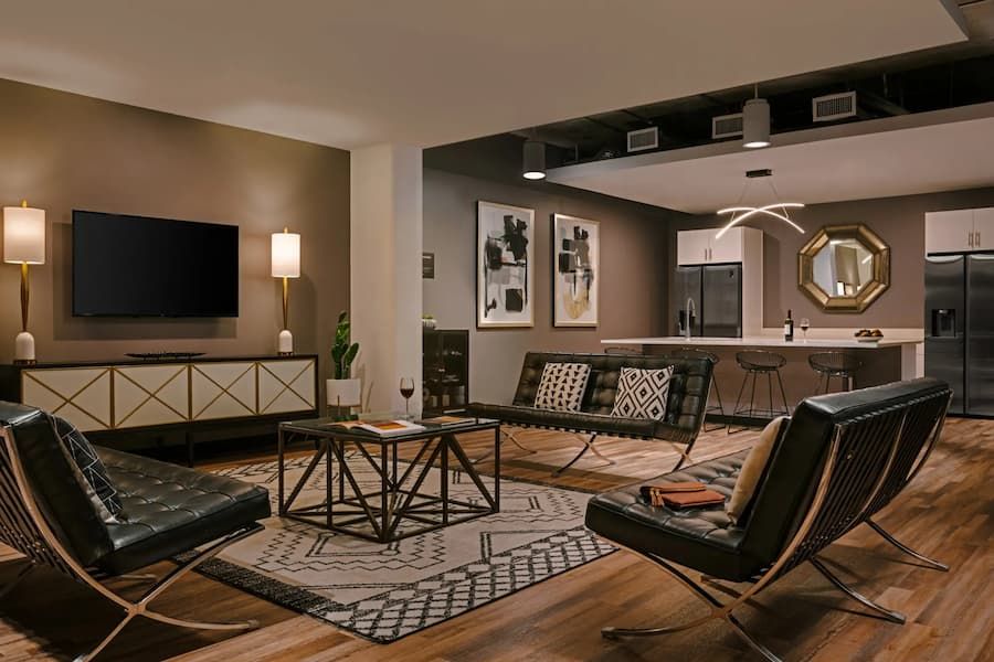 The Chester: Vintage Elegance, Modern Comfort Main Image